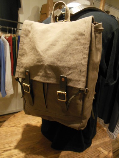 SLOW/tannin-rucksack