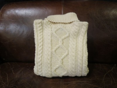 GUERNSEY WOOLLENS Cable Knit Sweater