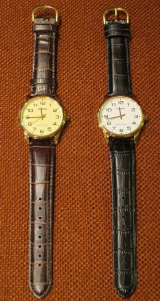 CASIO / Gold watch